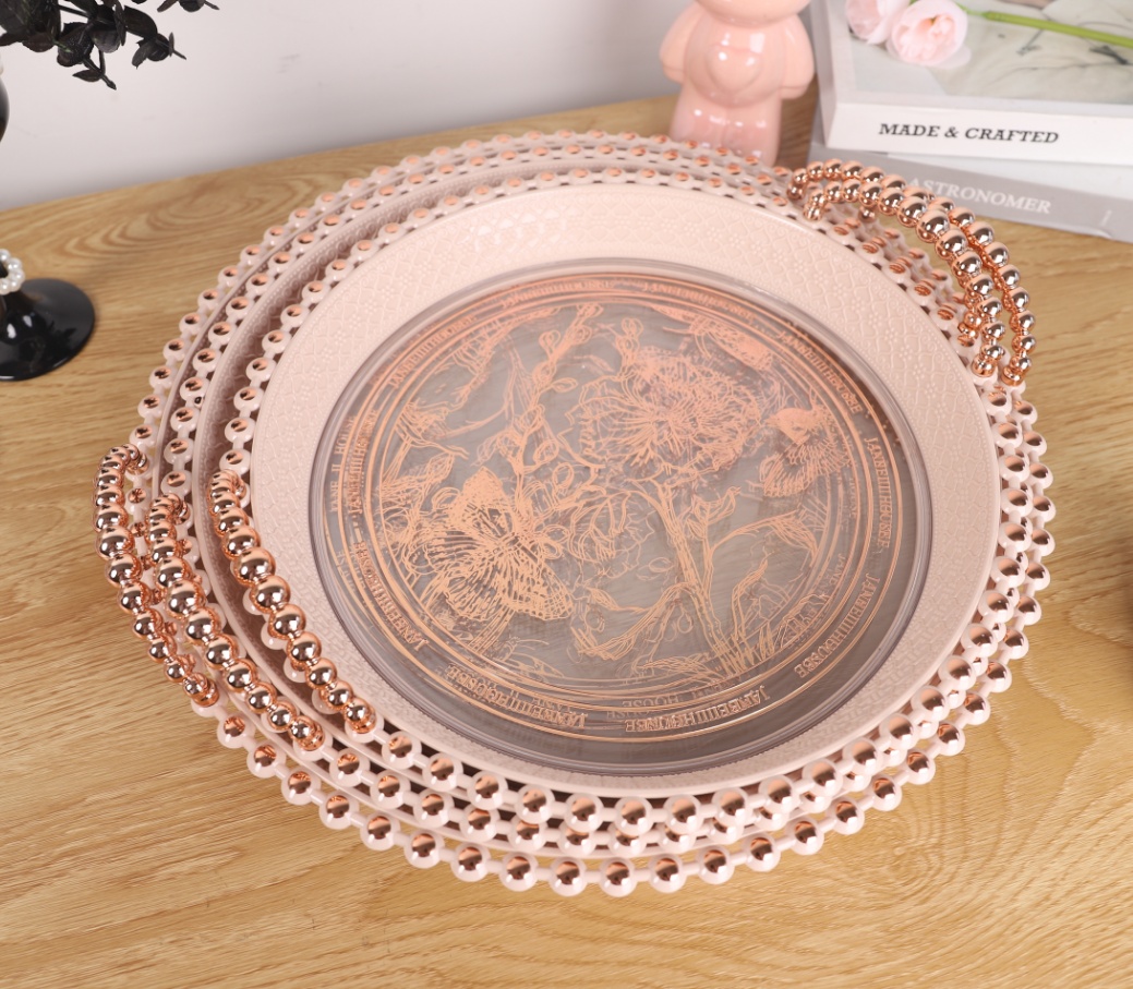 طبق تقديم للضيافة العائلية