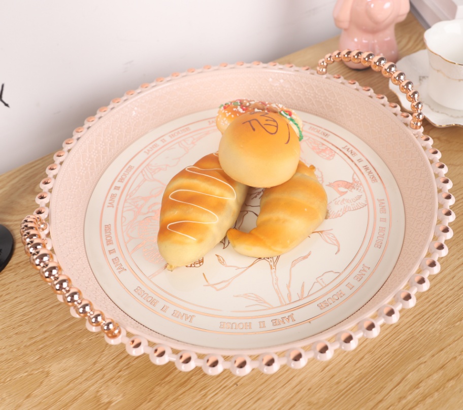 طبق تقديم أنيق للمناسبات